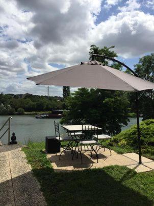 Ambiance Seine, Appartement Sympatique En Bord De Seine - Cygne Thomery Kültér fotó